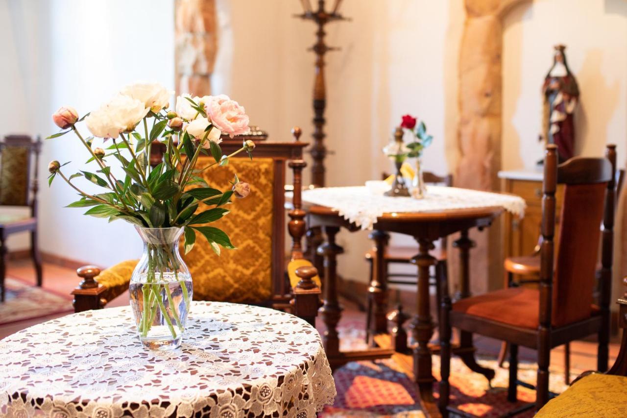 Bed and Breakfast Dom Notre Dame Vratislav Exteriér fotografie
