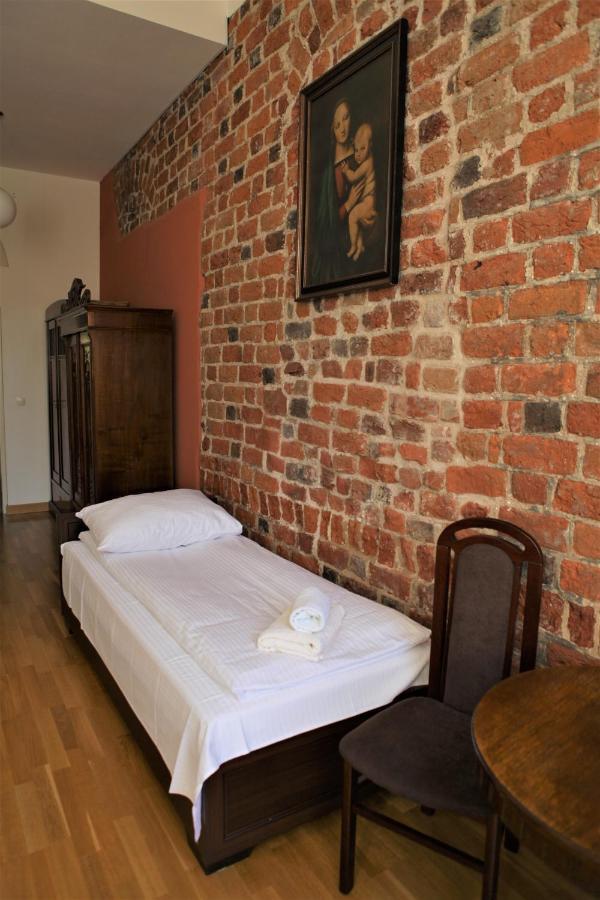 Bed and Breakfast Dom Notre Dame Vratislav Exteriér fotografie