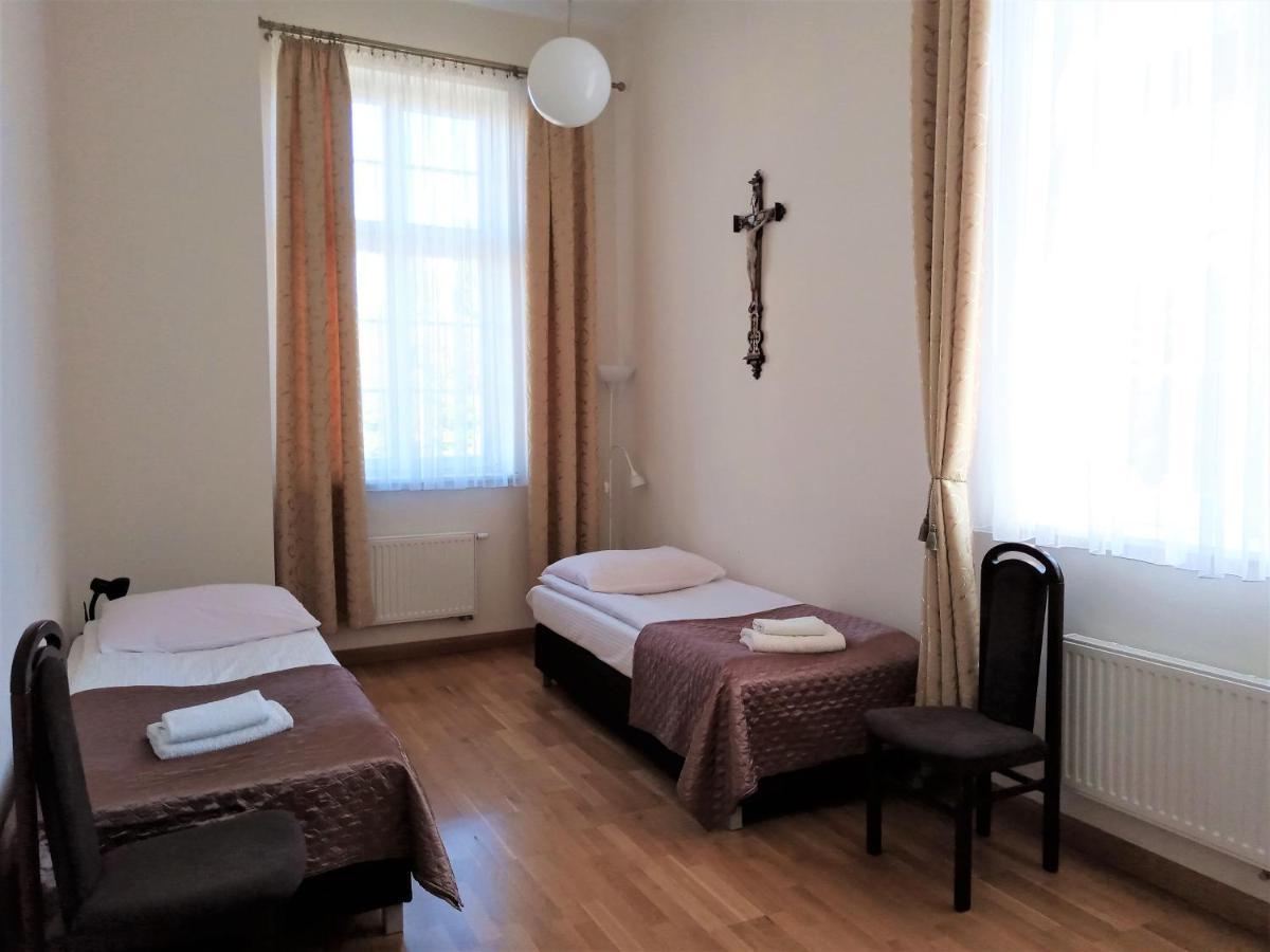 Bed and Breakfast Dom Notre Dame Vratislav Exteriér fotografie